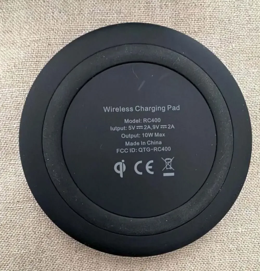 Charge Pad Wireless Charging Pad 10W Black